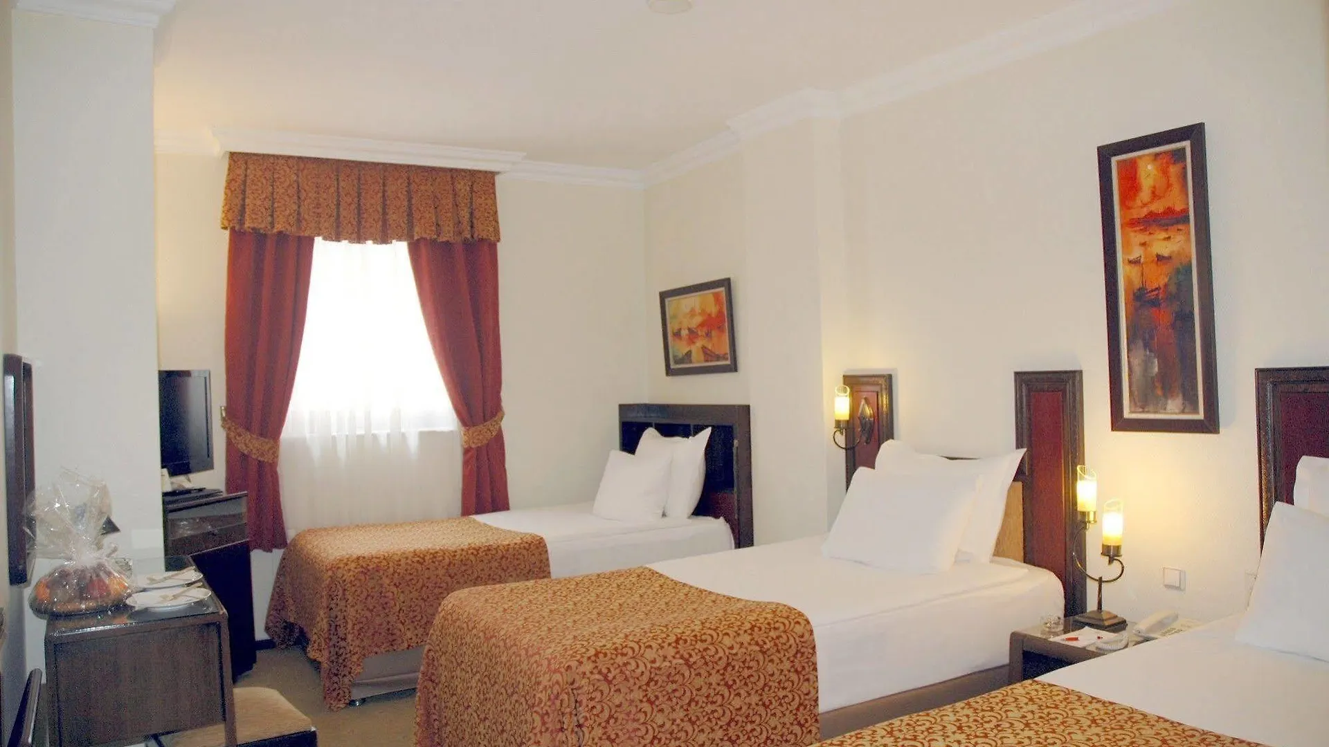 Guenes Hotel Merter Istambul