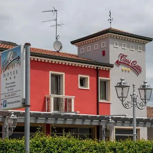 Hotel Fuori
