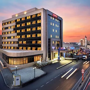 Hampton By Hilton Kayasehir Istanboel