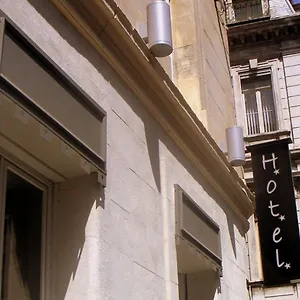 adonis-hotel-marseille-vieux-port.fr-provencehotel.com/