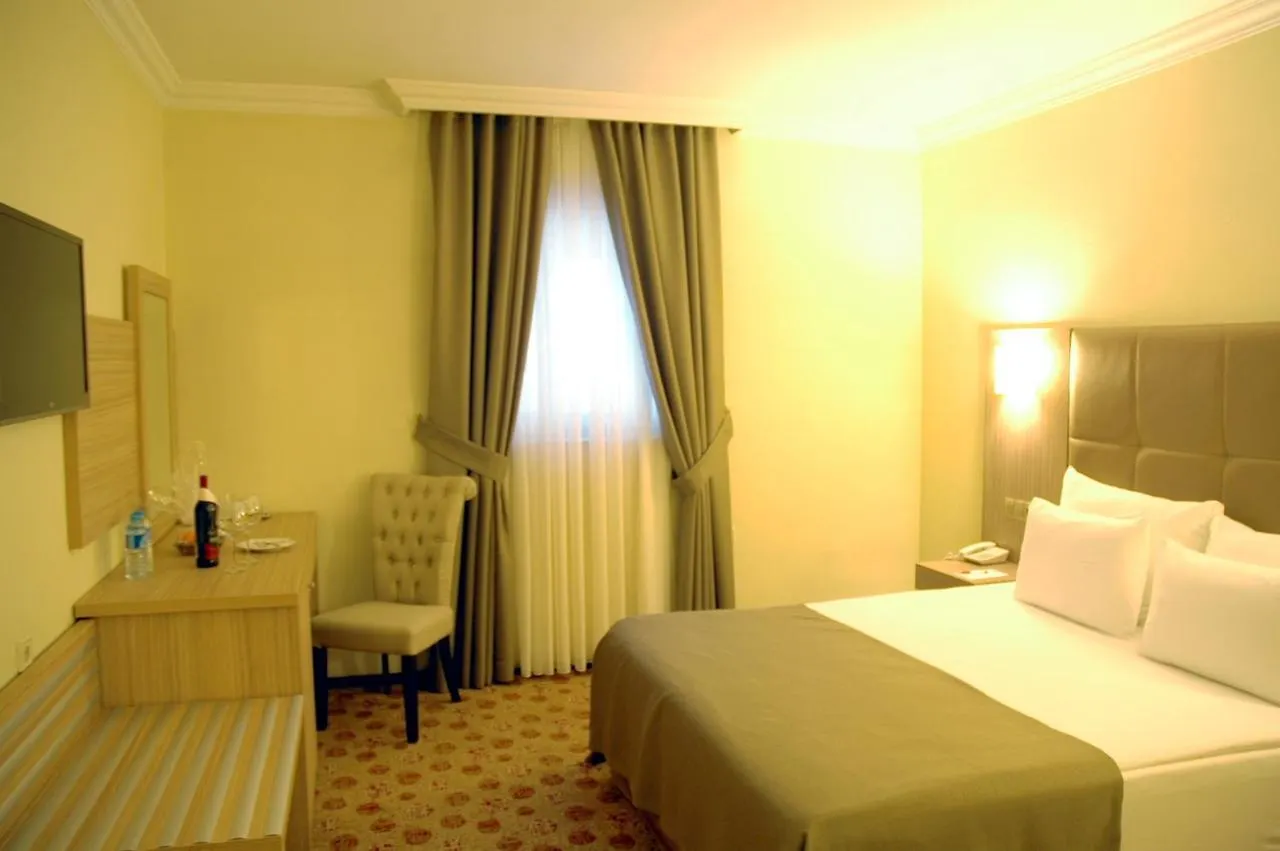 Guenes Hotel Merter Istanbul